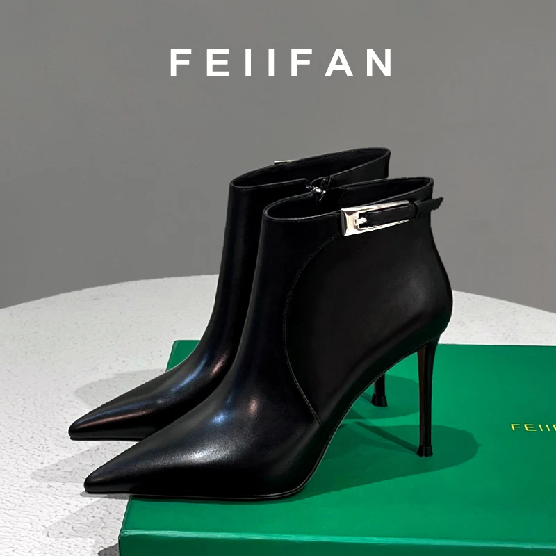【现货】高跟短靴2024秋冬新款女士细跟不累脚尖头法式黑色靴子8603