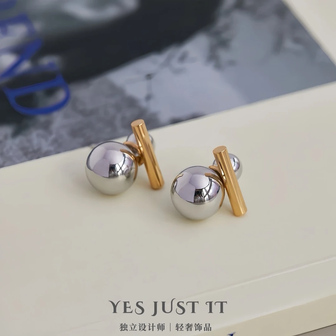 铜合金耳饰 法式金银撞色耳环高级气质时尚耳钉欧美小众轻奢063