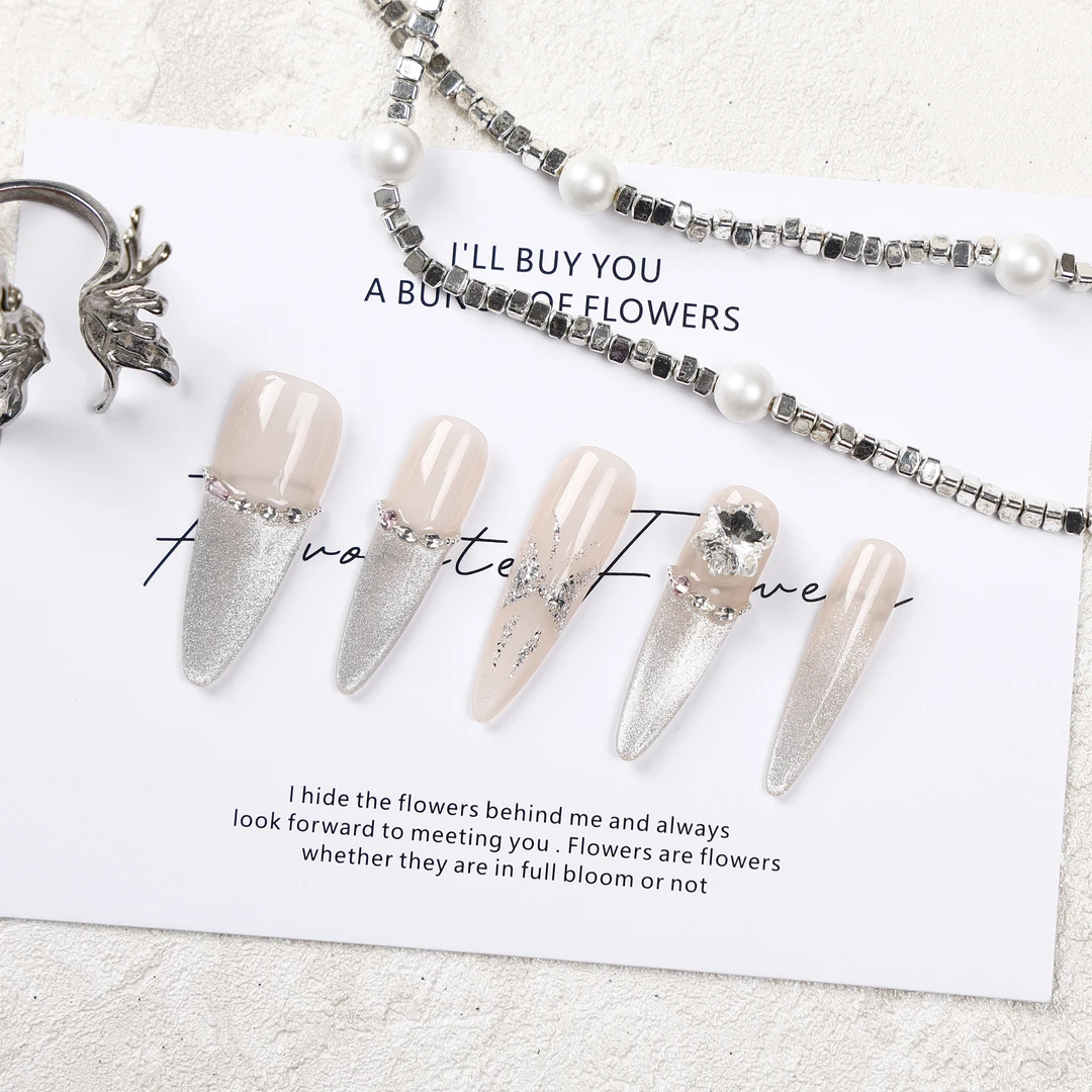 【星夜来信】2025新款高级感纯手工穿戴甲猫眼轻奢氛围感美甲可拆卸