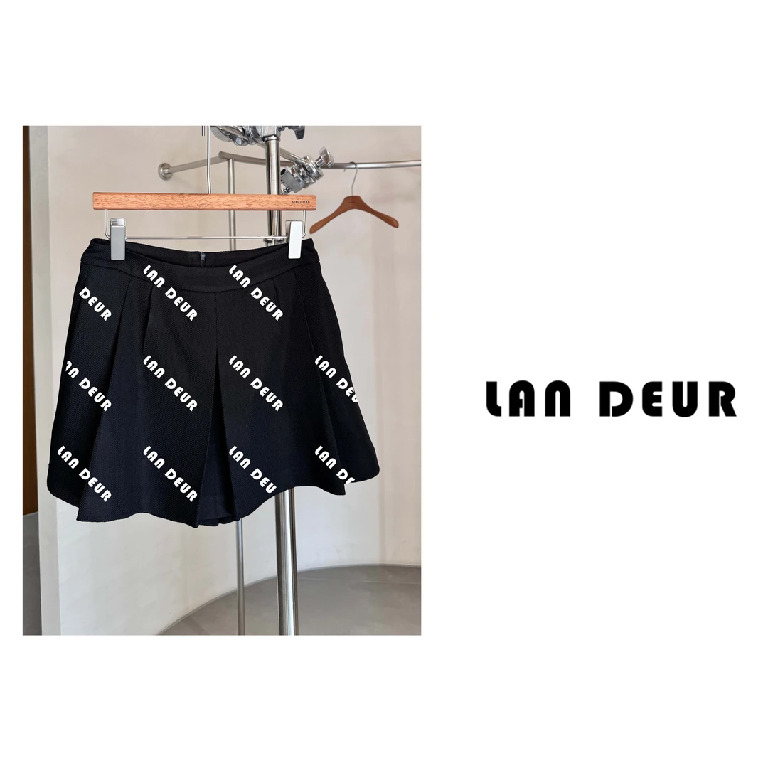 JIUJIU【春烟抚柳】醋酸裤时尚休闲百搭显瘦短裤0509-10108