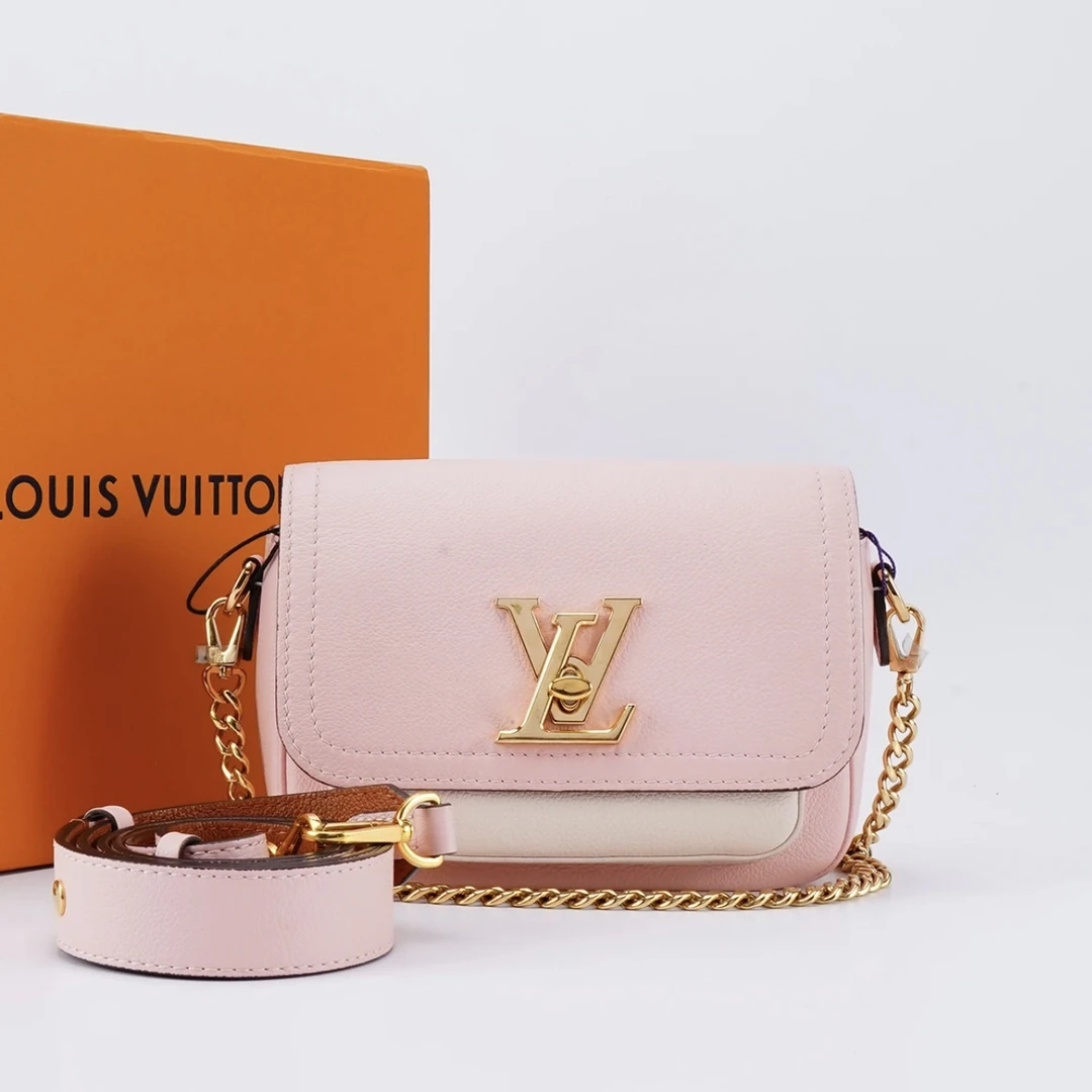 99新 LouisVuitton/路易威登 Lv粒面牛皮lock me单肩包-jm1698