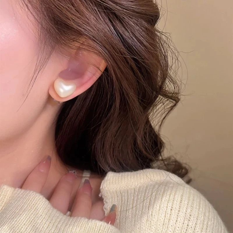 铜合金仿珍珠耳饰 双面方糖爱心珠珠轻奢耳饰【HY88105-A1003】