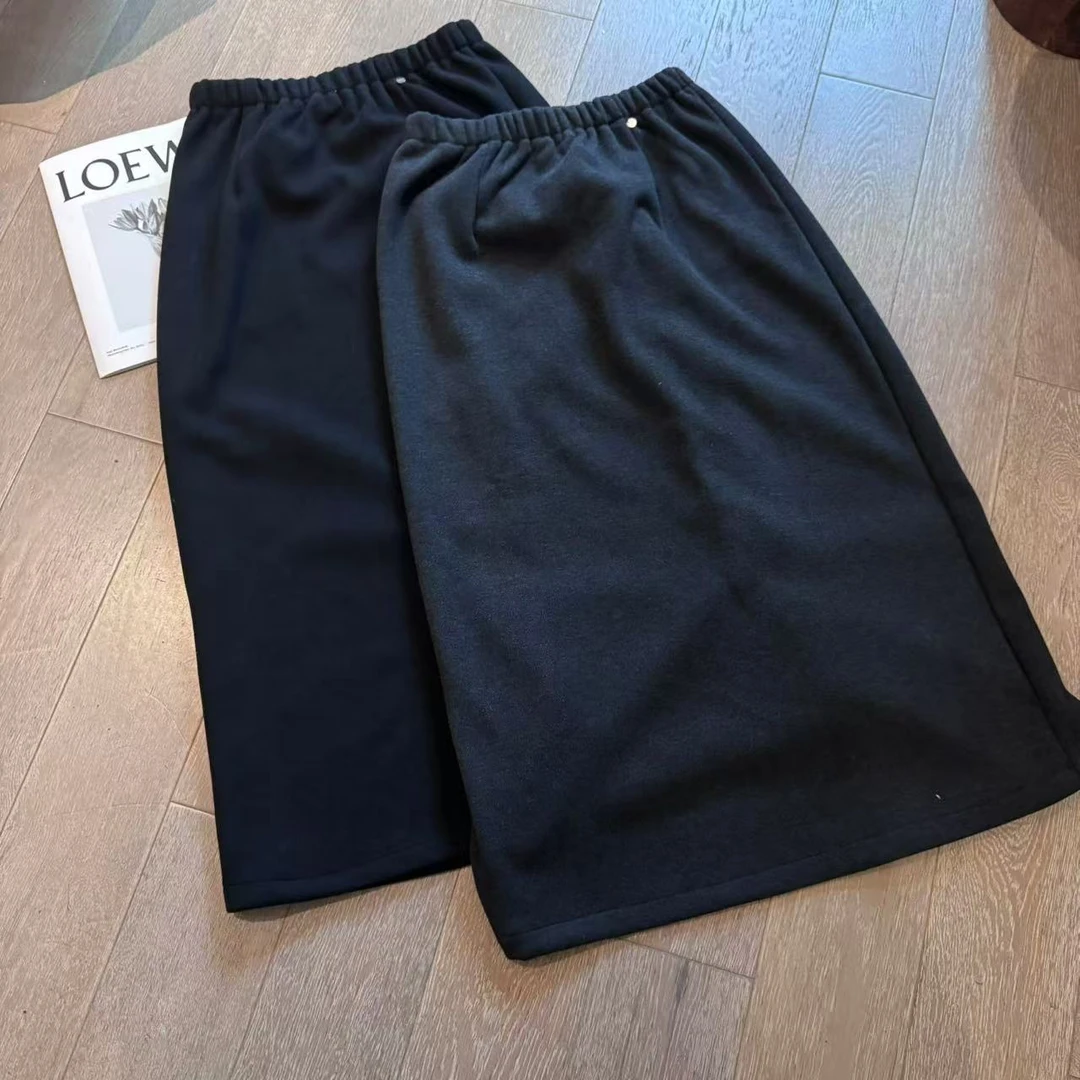 YUXI▪️2024冬季欧韩版两色毛呢半身裙女