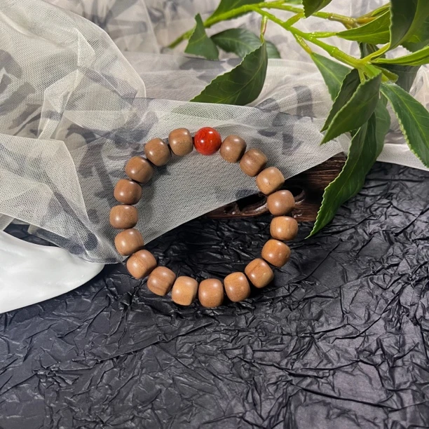 印度老山檀配南红木带宝手串卡10*11mm老型珠（YQ0015）文玩好物