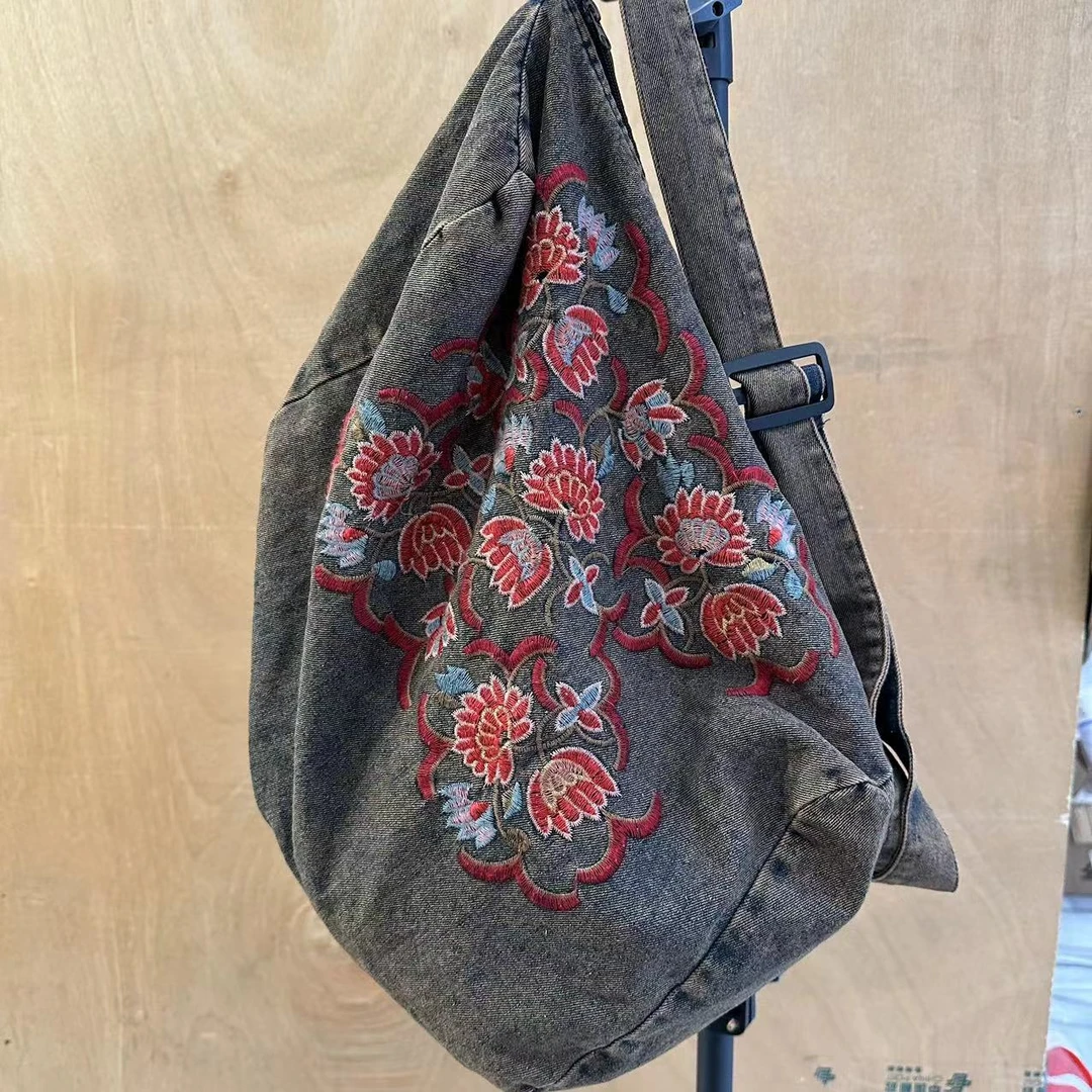 唐汉布衣新款刺绣牛仔单肩包HD