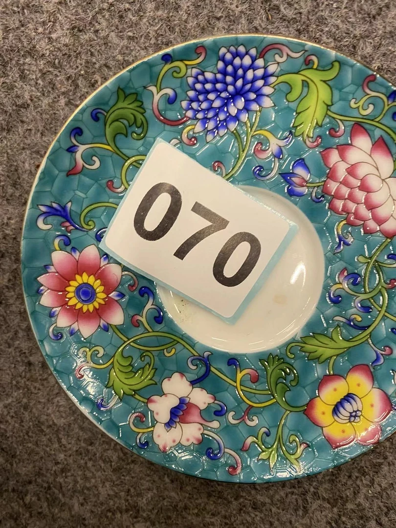 创意陶瓷摆件070