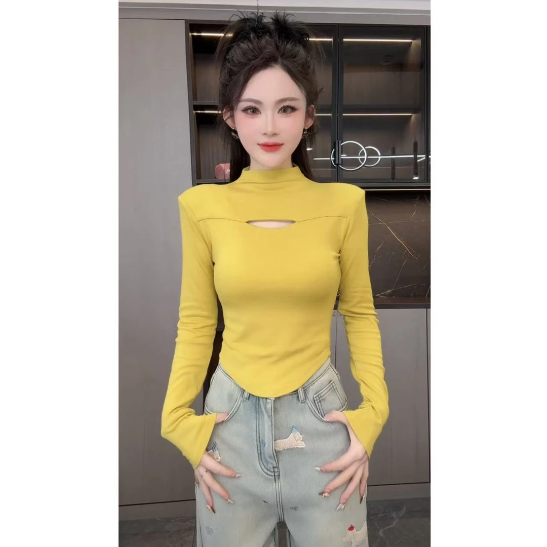 睿夕【心机美人】修身显瘦纯欲性感镂空设计感加绒T恤女
