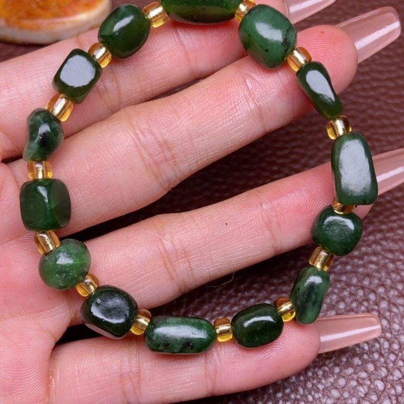 【闪购商品】和田玉(糖玉)颈饰未镶嵌