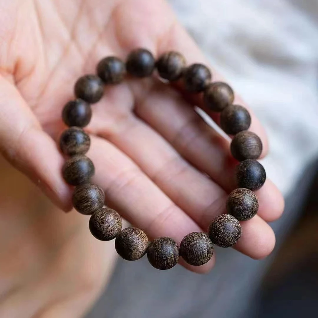 野生芽庄5A老供奉雷料留疤白棋沉香沉水1.0单圈（纹理随机发其一）