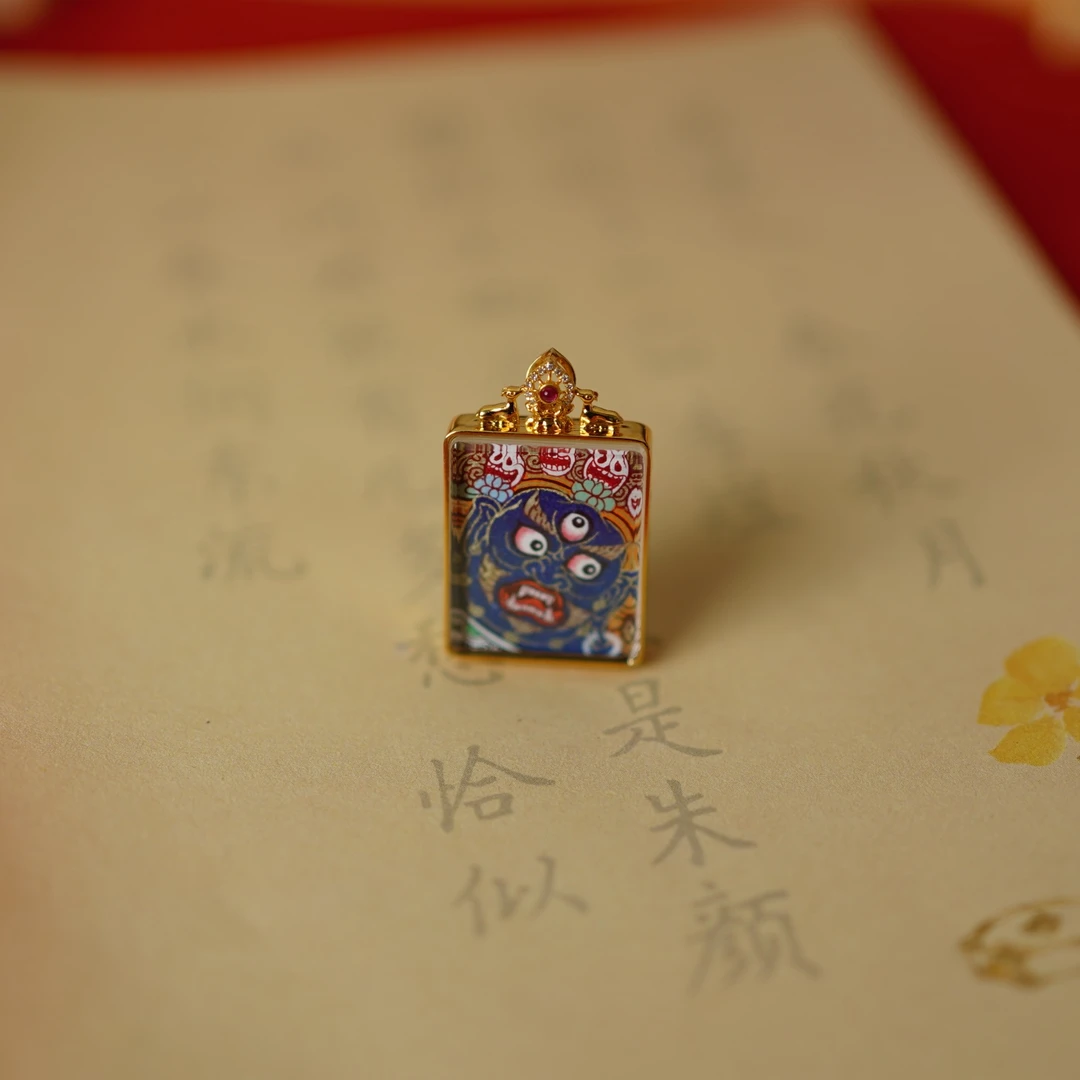 18k金热贡手工双面唐卡大黑天吊坠（赠品链是s925银镀金链）
