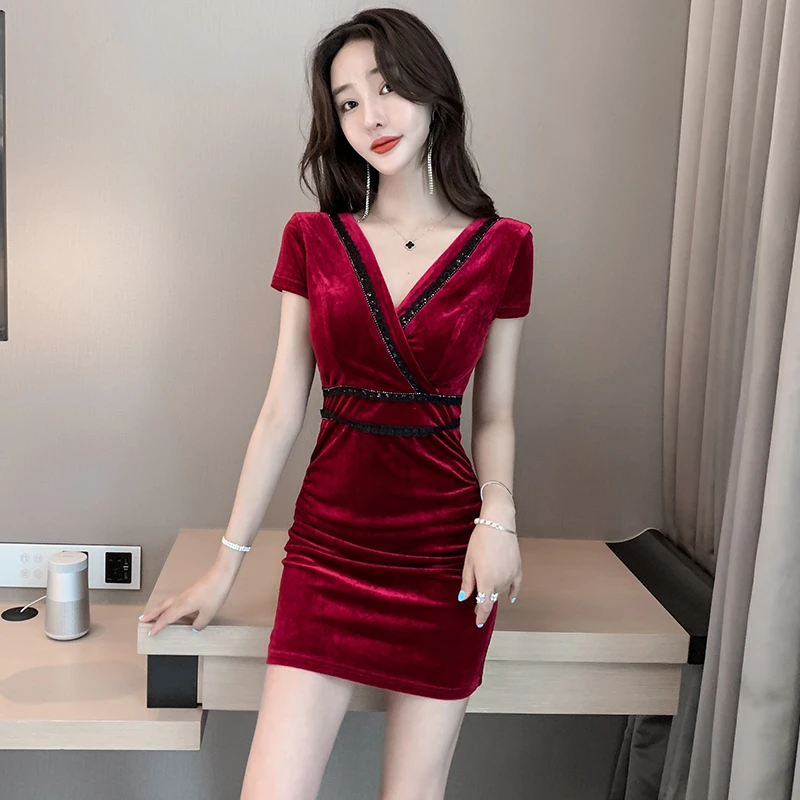 夜总店金丝绒连衣裙女秋夜场性感包臀裙足浴技师美容院工作服旗袍