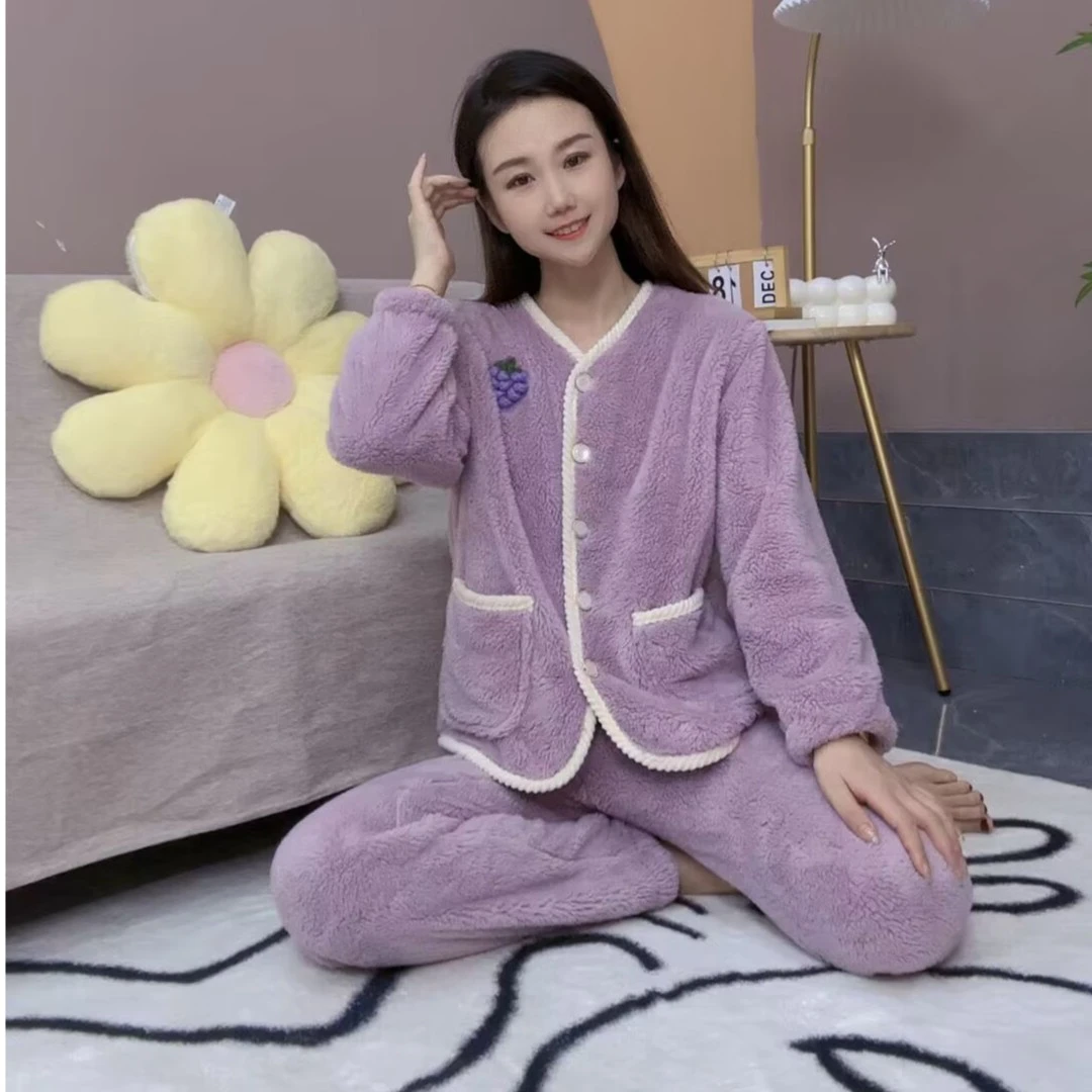 保暖上装V领女保暖毛绒长袖加绒加厚秋冬款女士舒适甜美保暖衣