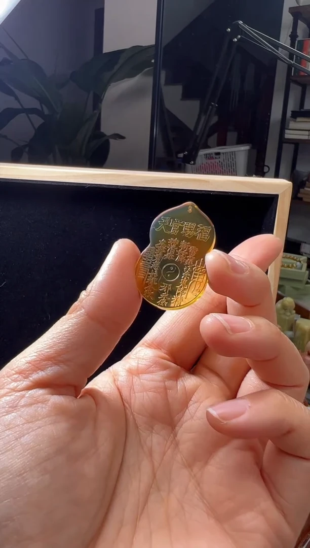 【闪购商品】琥珀颈饰未镶嵌天官赐福山鬼书签