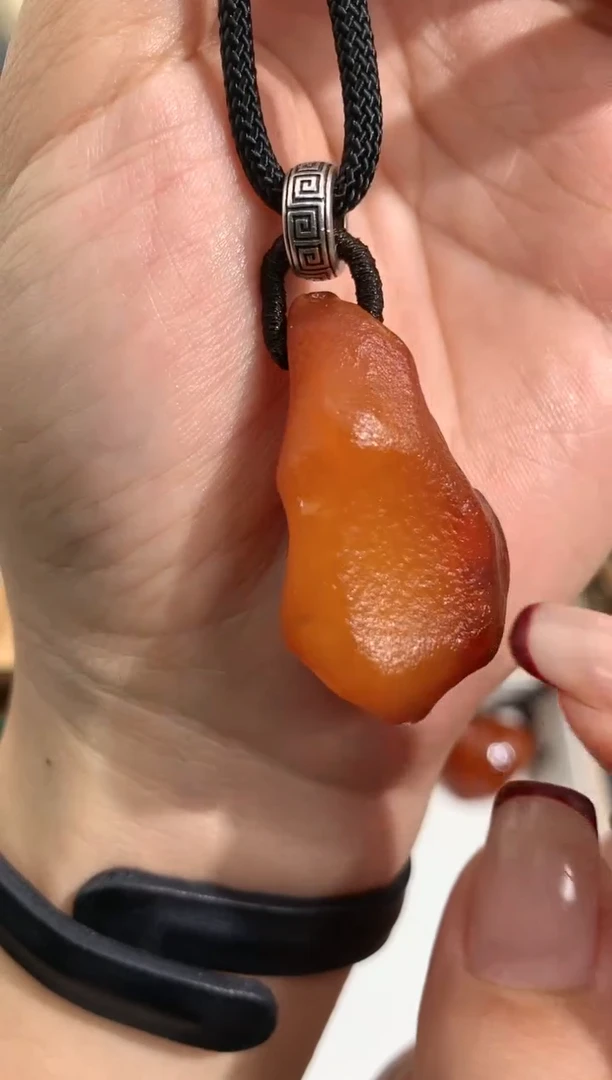 【闪购商品】蜜蜡裸石未镶嵌似玉