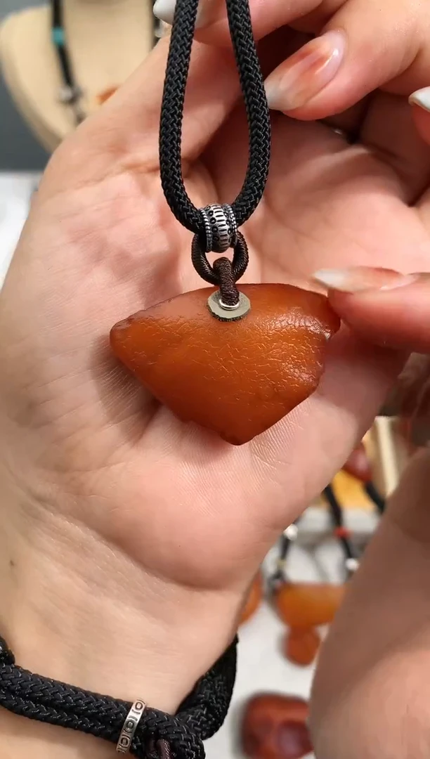 【闪购商品】蜜蜡裸石未镶嵌似玉