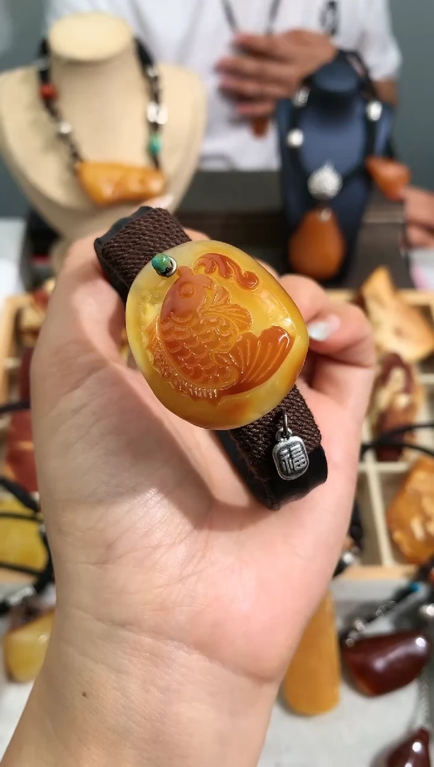 【闪购商品】蜜蜡裸石未镶嵌似玉