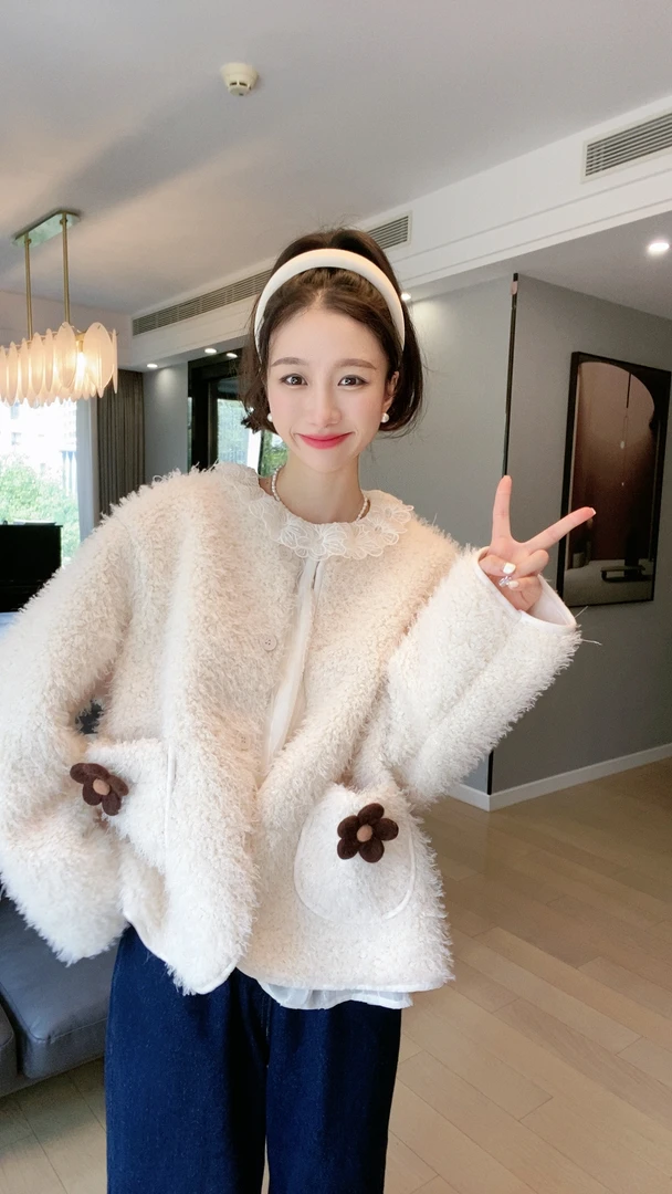 小玉推荐  花朵口袋糕糕短外套