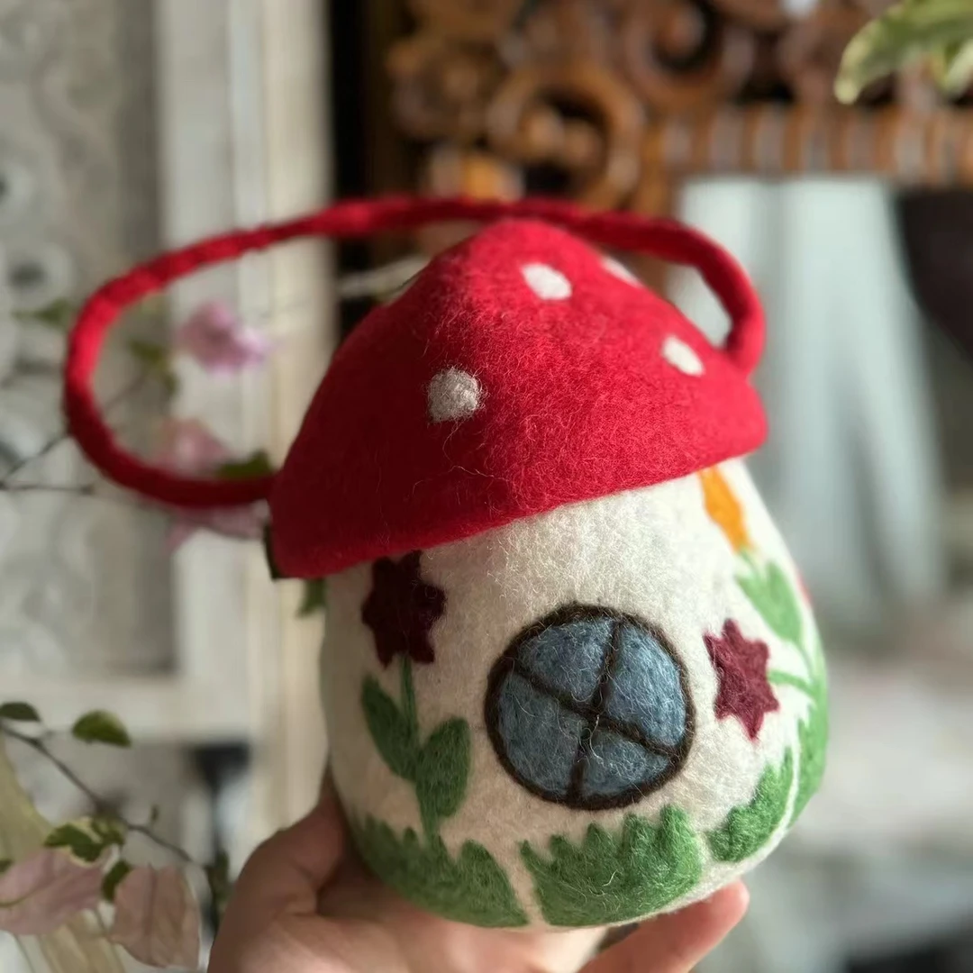 小玉推荐 《红伞伞》毛毡手工包包