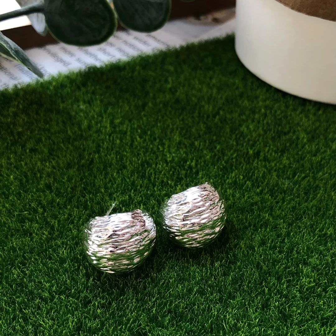 铜合金耳饰 法式极简风时尚个性小众金属亮面C形锤纹耳钉GP482