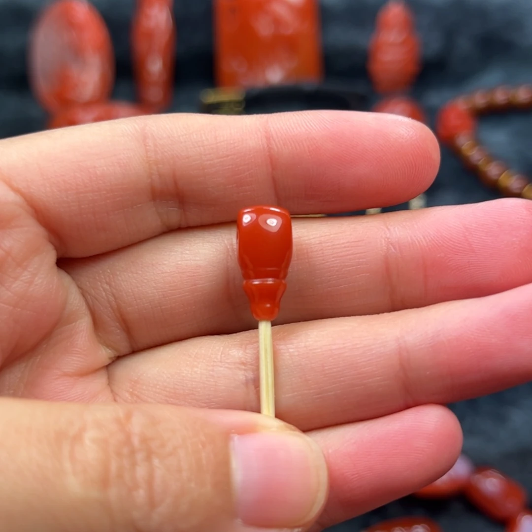 【闪购商品】南红玛瑙颈饰未镶嵌?****6