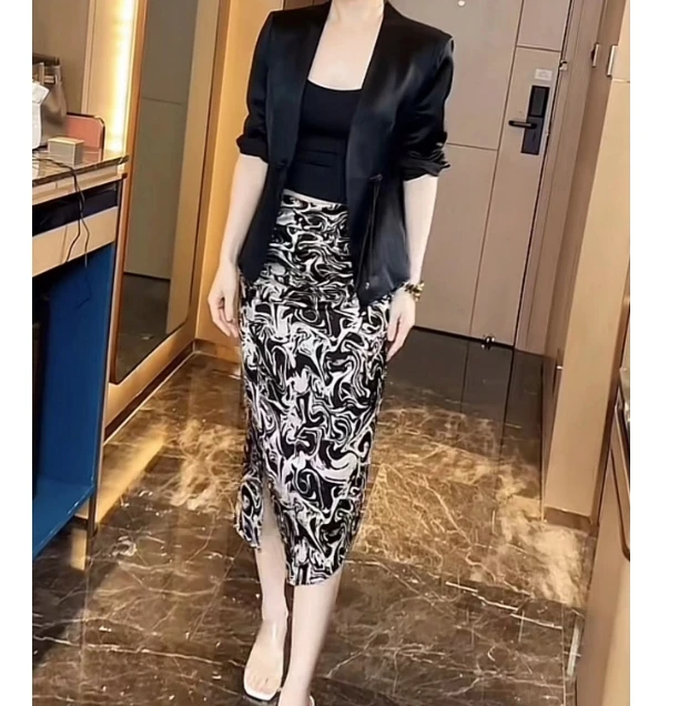 时尚潮流百搭精品女装zsx22832