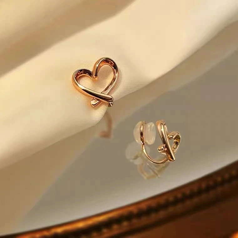 合金硅胶耳饰 爱心耳夹无痛硅胶ins女无耳洞新款时尚简约百搭耳钉