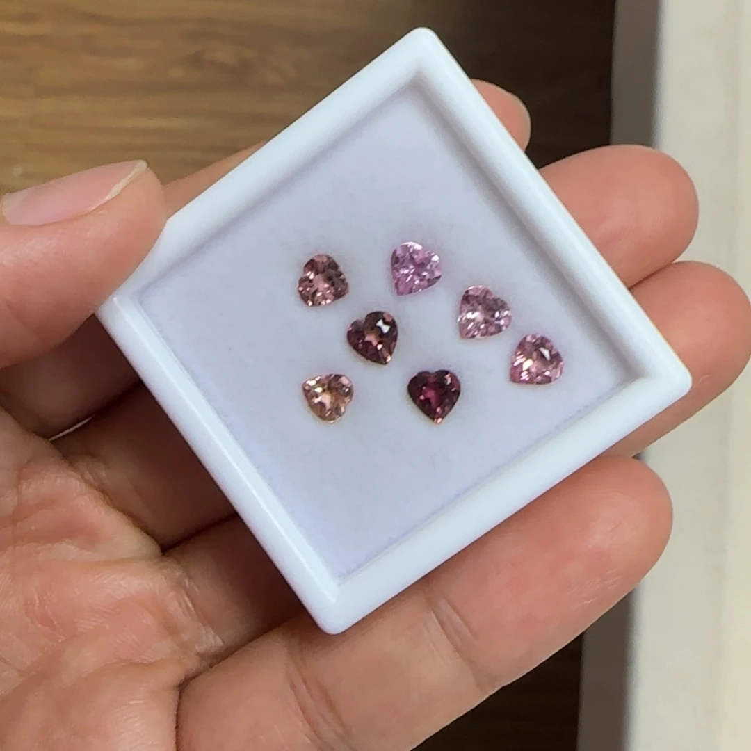 碧玺珠宝半成品未镶嵌天然无优化 多样性随机发一颗