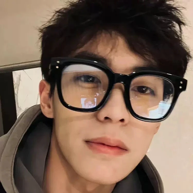 黑框眼镜男士韩版潮可配度数近视防蓝光眼镜框架网红大框平光镜女