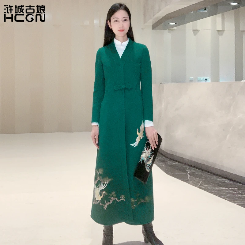 浒城古娘国风刺绣气质高贵上档次优雅修身鹤舞松姿大衣-21D11109