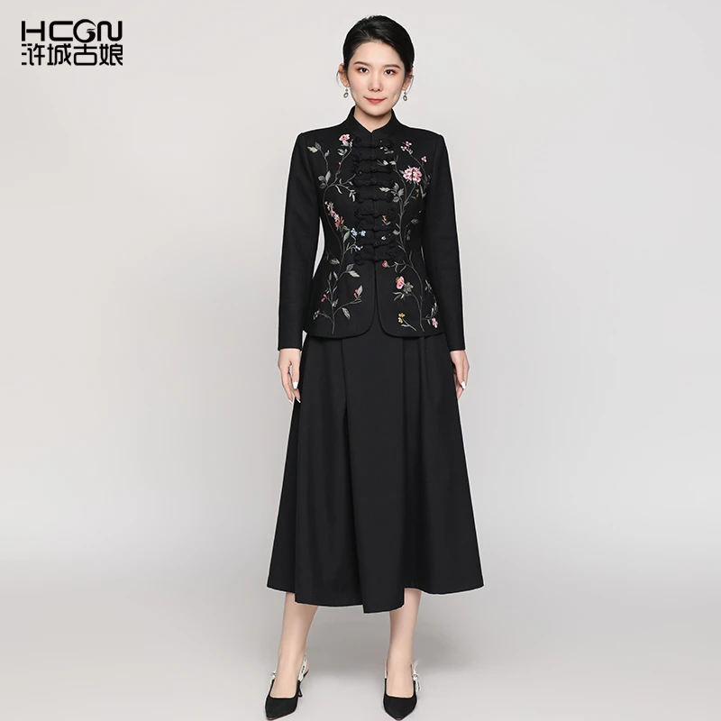 秋冬羊毛重工刺绣手工盘扣短款黑色显瘦繁花 绵羊毛 外套CMT18885