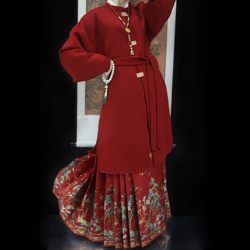 朵朵精选汉服秋冬改良版对襟红色毛呢大衣敬酒服婚服拜年服2024