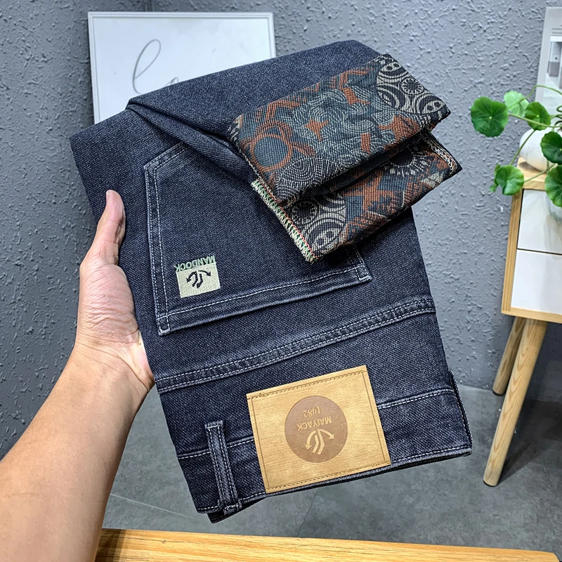 2024春夏新款刺绣印花时尚百搭潮流轻奢弹力休闲男士水洗牛仔裤男