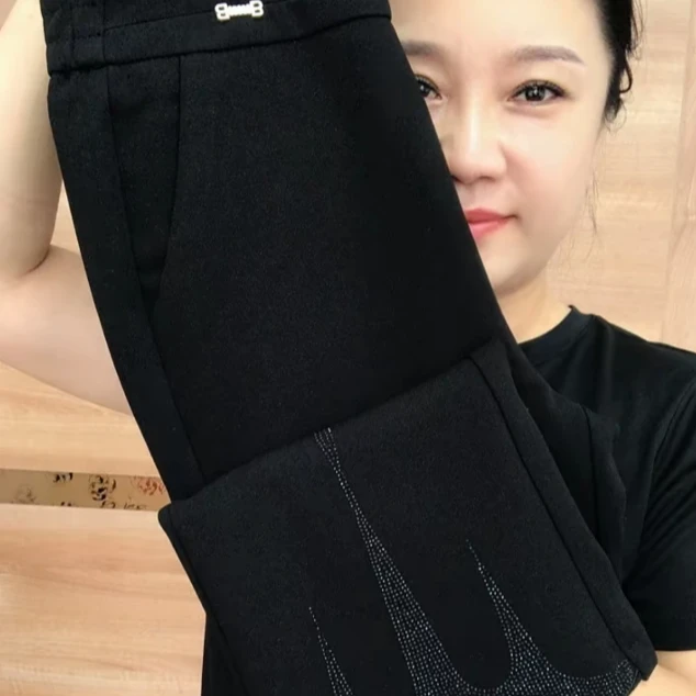 8005秋季新款南韩面料弹力微喇裤