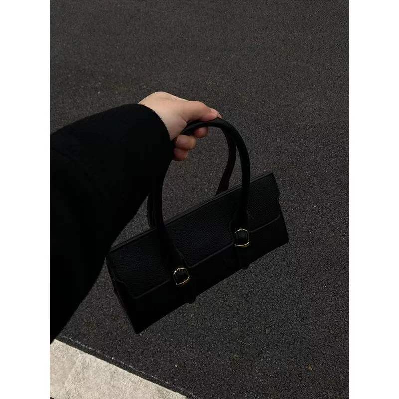 超火手提法棍包包女士2024新款秋冬轻奢小众高级感通勤单肩斜挎包