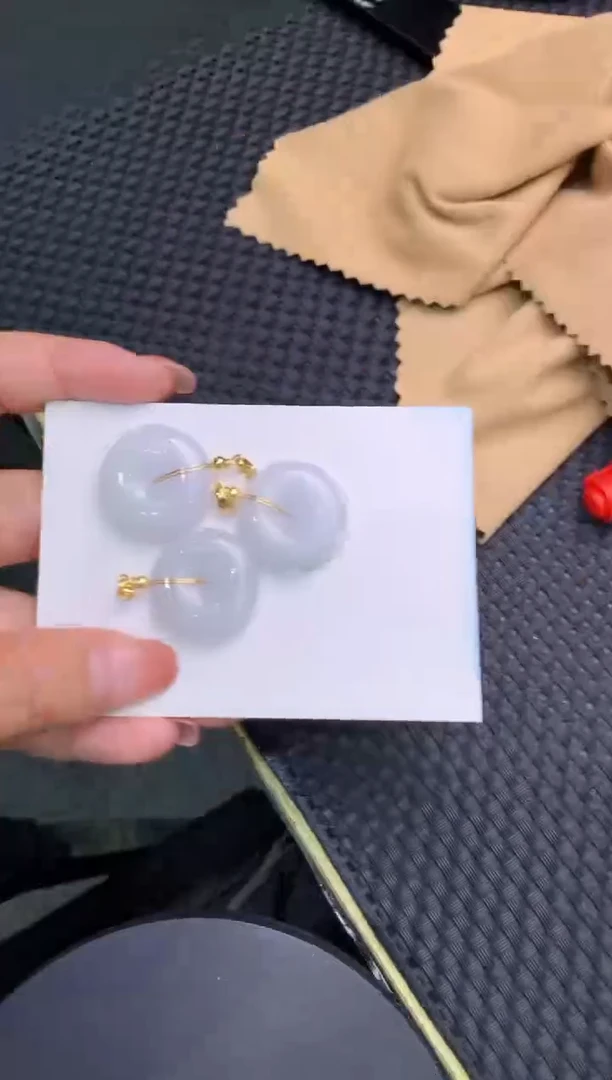 【闪购商品】翡翠颈饰合金1111111111
