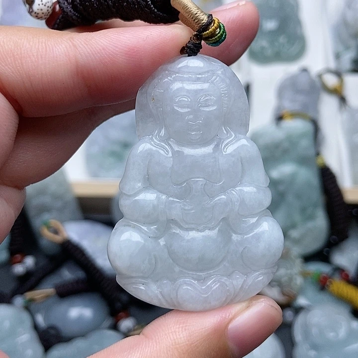 翡翠颈饰未镶嵌翡翠^_^