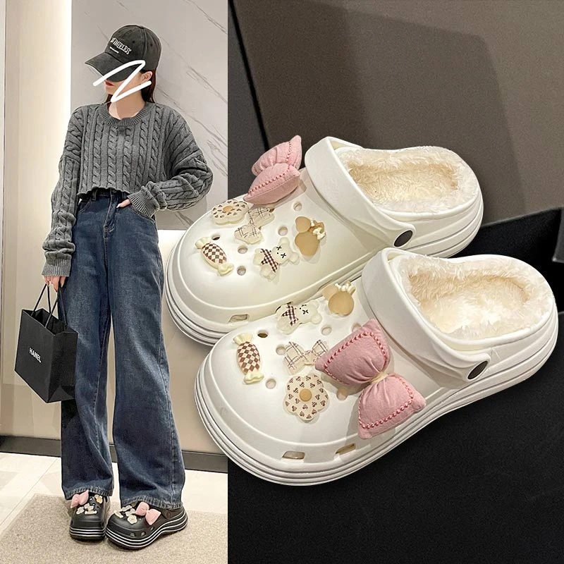 冬季加绒洞洞鞋女防滑时尚外穿厚底医护士毛绒保暖包头洞洞鞋冬天