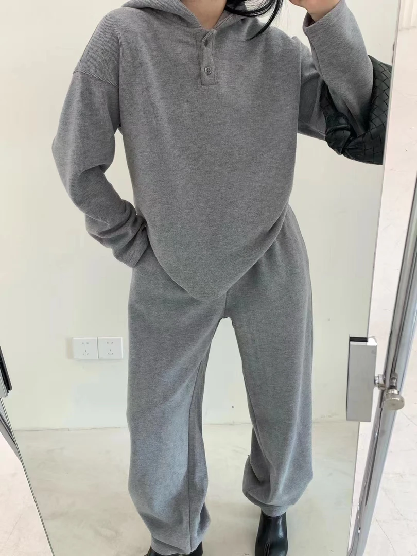 【一套出街加绒套装】连帽纽扣卫衣+休闲直筒裤二件套保暖显瘦百搭