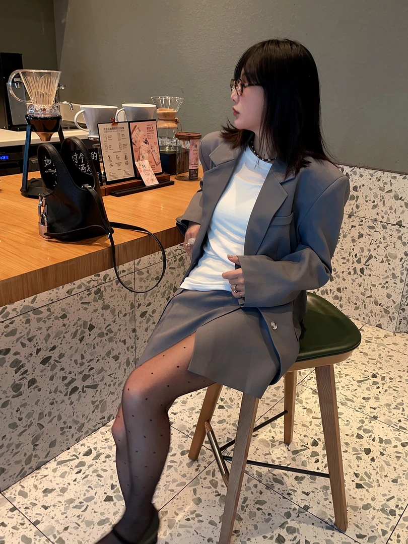 【格雷系西装套装】廓形感平驳领西装外套A字女春半身裙两件套