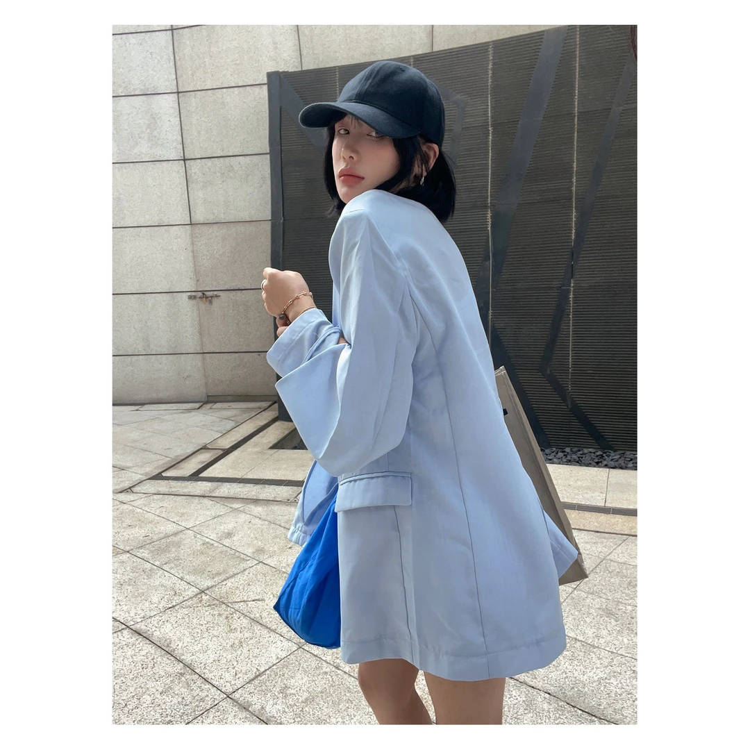 简约翻领西装薄款防晒长袖西装外套女气质