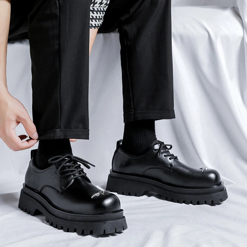 休闲男士皮鞋新款小众厚底英伦风正装商务通勤百搭圆头德比鞋秋季