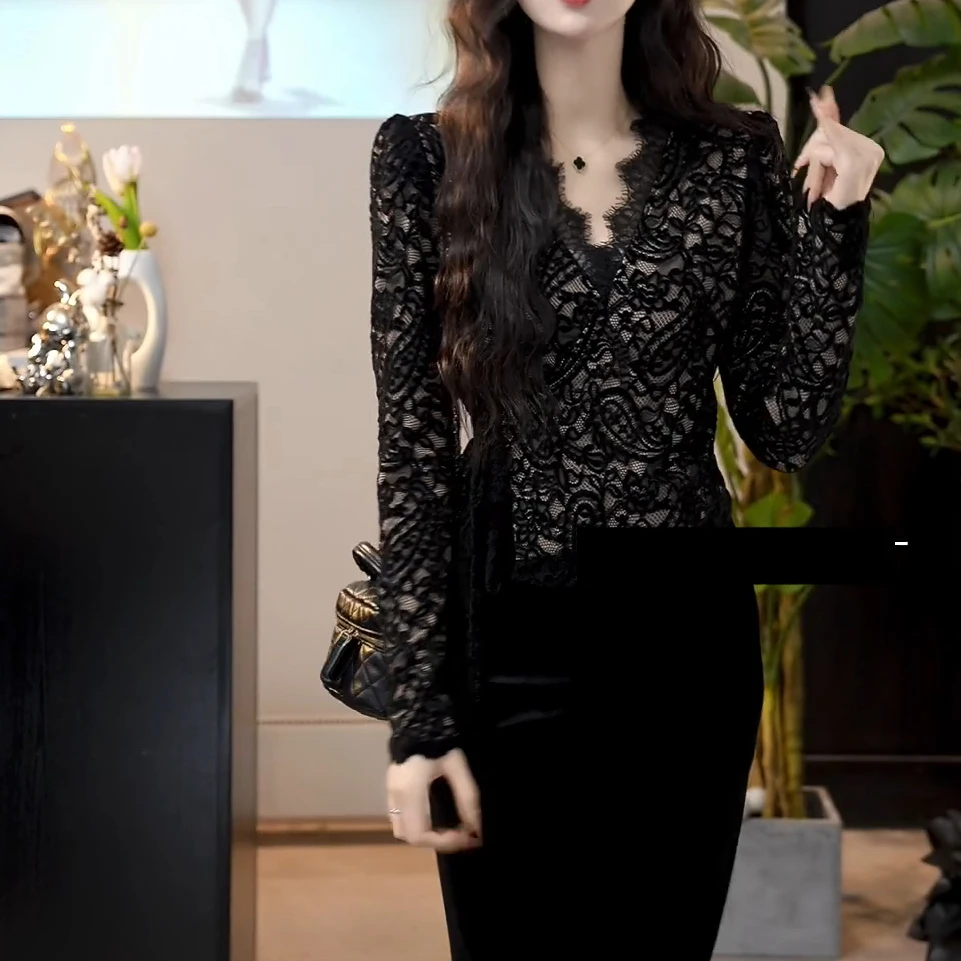 小众黑色修身显瘦百搭洋气法式气质蕾丝衫T恤上衣LK2500478