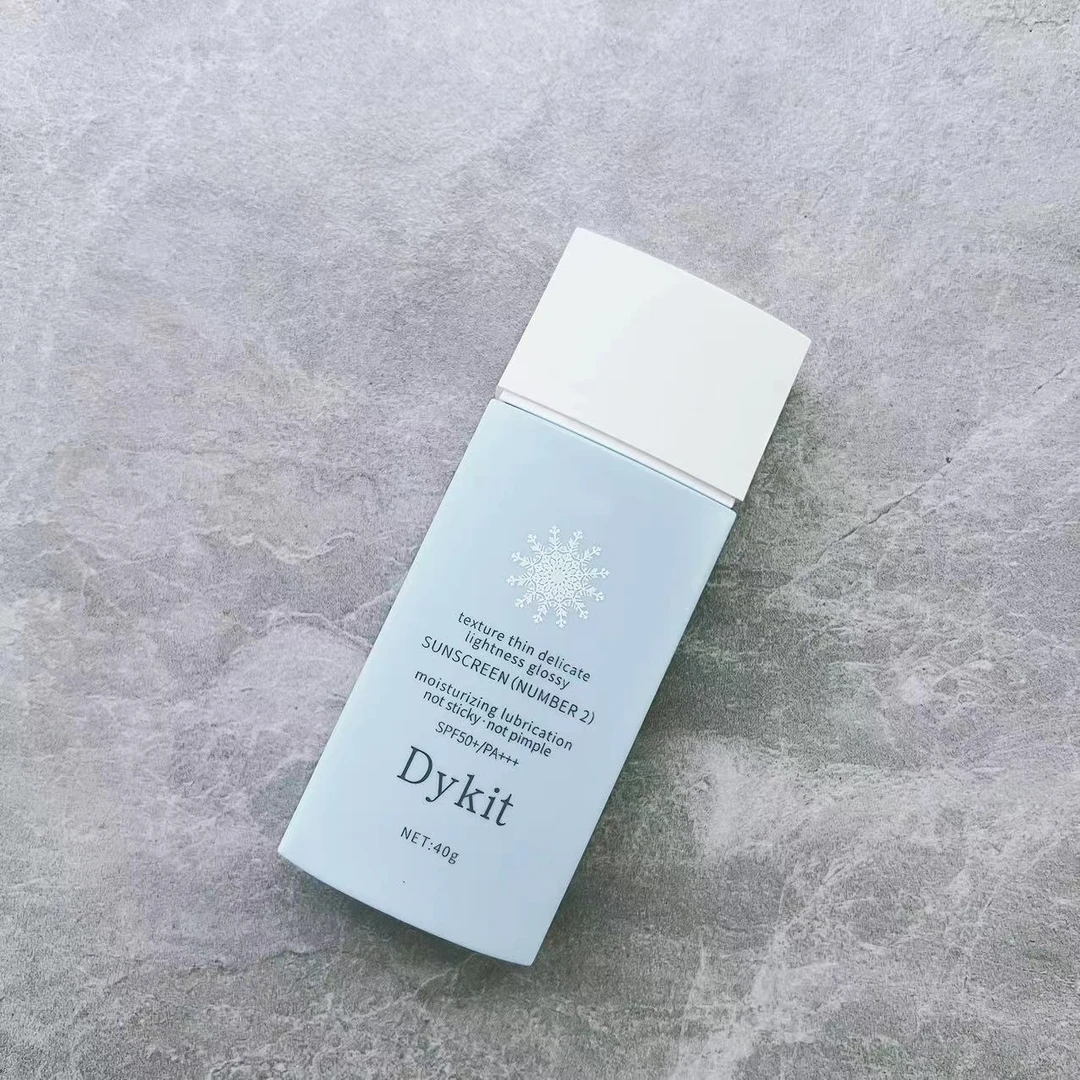皙shi轻薄细腻防晒乳SPF50+PA+++1302