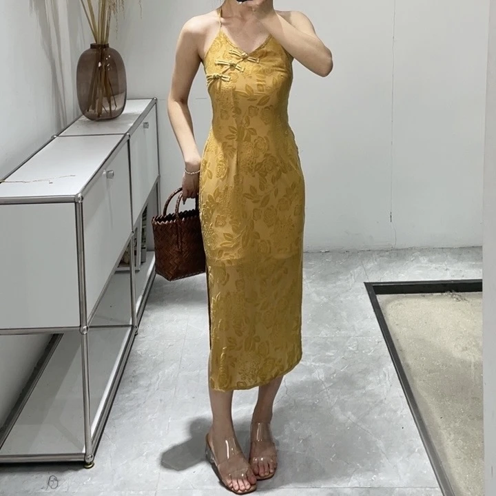 KNJ145小个子定制国风植绒提花肌理感挂脖露背气质开叉女装连衣裙