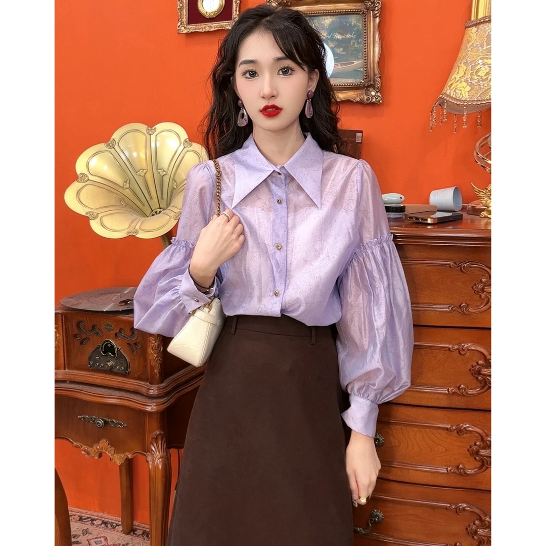 陈佳洁【芋芋奶冰】港风复古纯色长袖衬衫女宽松百搭上衣JP230609