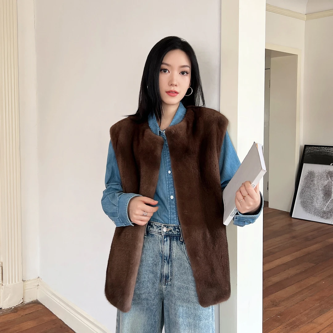E伊奴卡暖冬秘语进口紫标级水貂皮草马甲貂皮外套女圆领宽松