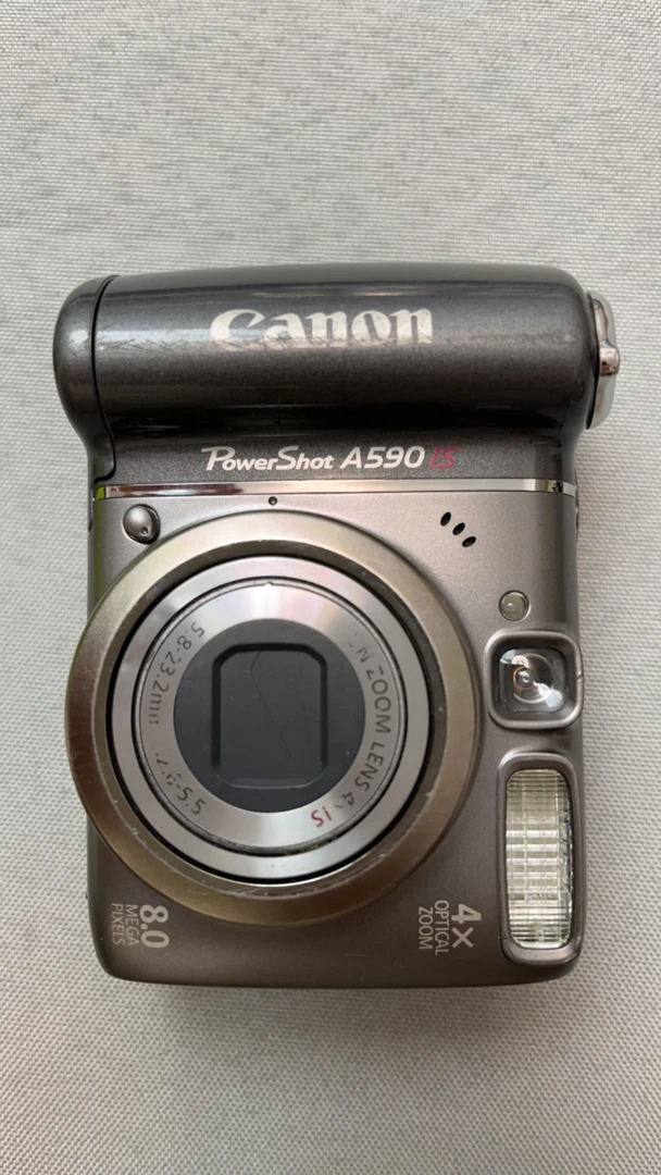 公主数码佳/能/A590ccd 800万像素4倍变焦自备5号电池