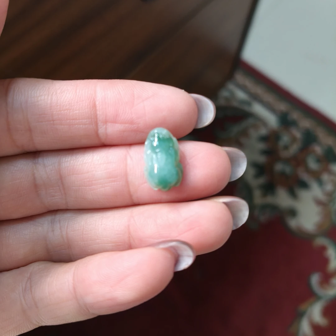 167号天然缅甸翡翠A货边角料私人定制包