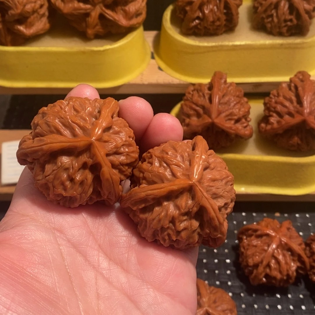 【闪购商品】核桃核雕阿****级核桃核桃