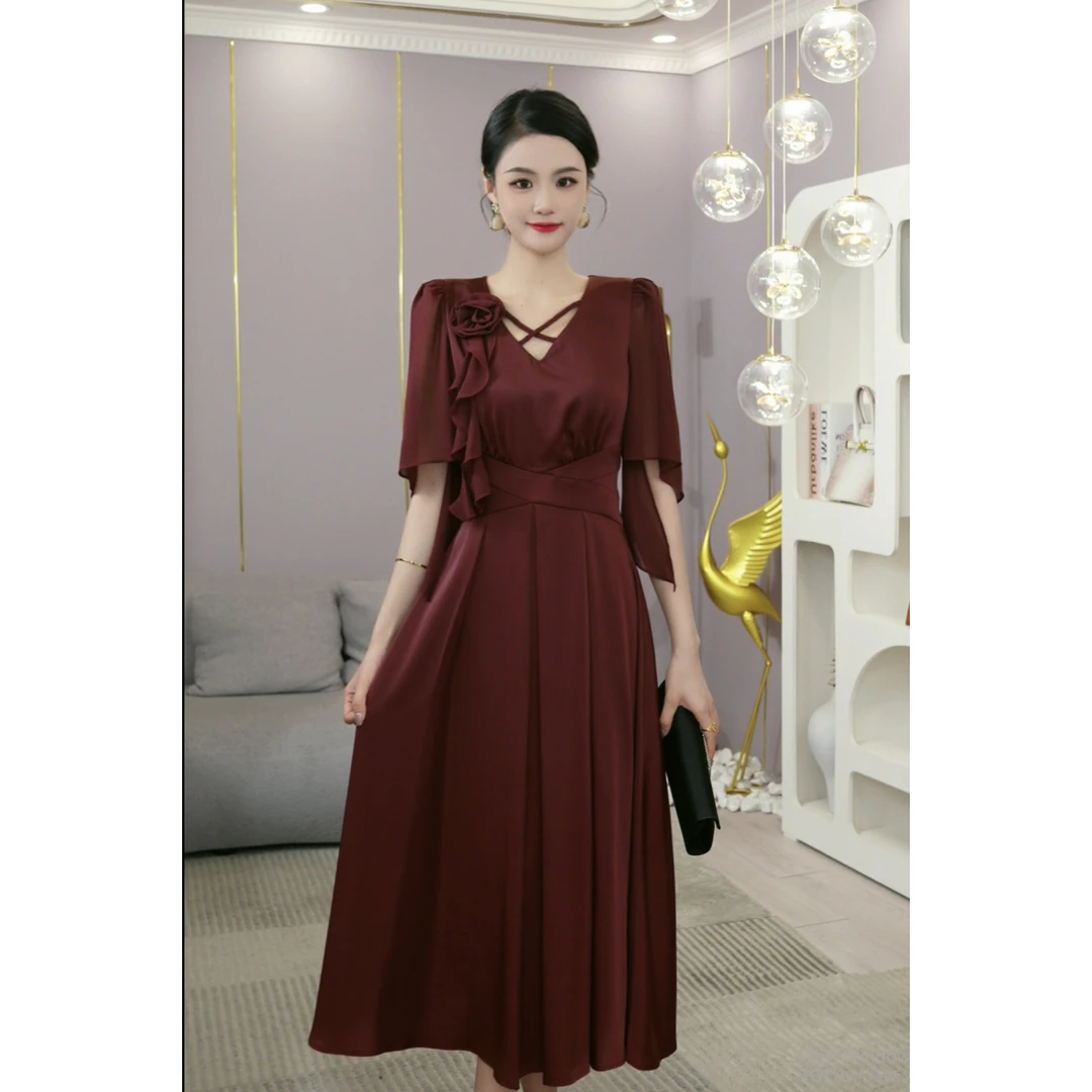 唐熹 2025春夏新款【LT24-X357】法式气质设计感酒红色轻奢连衣裙子